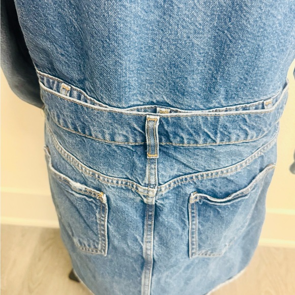 Zara’s new Stylish Blue Jacket Dress is made from washed denim. - Picture 9 of 15